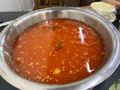 -周良天山牛杂城(天山路总店)