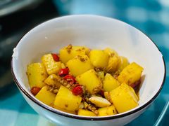 -昱龙大盆牛蛙馆(三兴街总店)