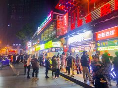 -八一好吃街·高品美食广场