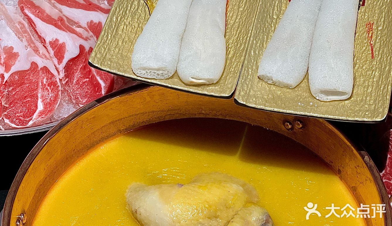 深圳首店！明星都爱吃的花胶鸡鼻祖火锅