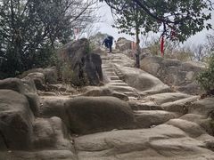 -灵岩山风景区