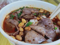 -覃肥叔桂林米粉(粮道街店)