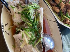 -正宗鸡饭粤香酒家(朱村店)
