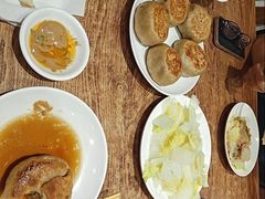 -清真吴记门钉肉饼·喜多利
