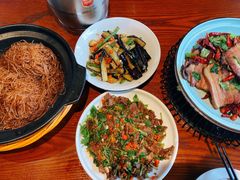 -唐师傅湘西名菜馆(武陵路店)