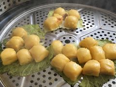 -粘豆包柴火铁锅炖