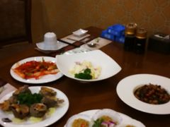 -青瓦餐厅·生鱼片·韩园烤肉(西塔店)