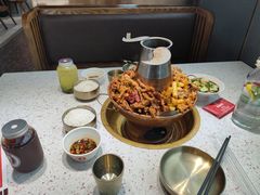 -老佛爷铜炉蛙锅(挂绿店)