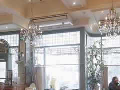-玛格萝妮比萨屋(四平店)