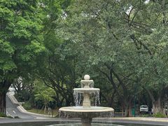 -麓湖高尔夫球俱乐部