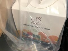 -花花卷卷·鲜食蛋糕(静安久光百货店)