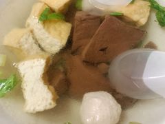 -松树干拌面店