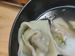 鲜肉馄饨-和众大油条(维明路店)