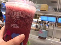 -奈雪的茶(湖滨银泰in77C区PRO店)