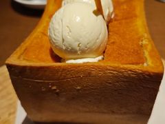 面包遇上冰激凌-新发现(宝山龙湖店)