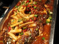 -鸣记脆皮烤鱼·海鲜烤鱼(三八广场店)
