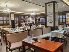 大堂-天和晟烤鸭店(玉泉西街店)