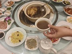 -天宜隆蘑菇宴火锅(石景山旗舰店)