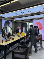 -藤野造型烫发染发