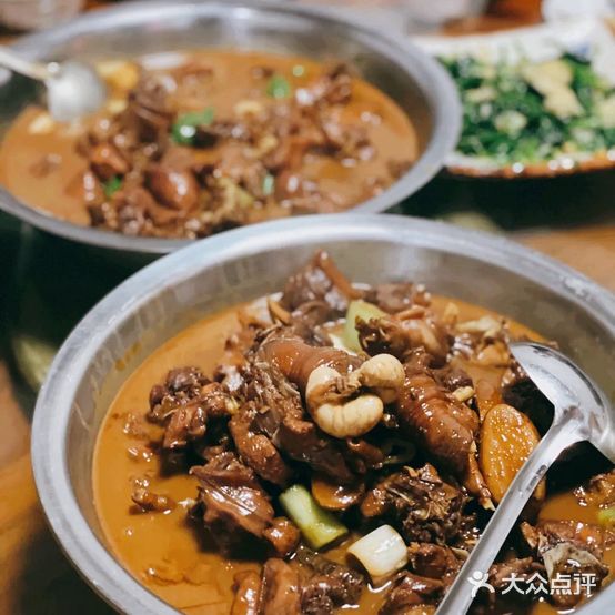 刚氏地锅鸡(新华路店)