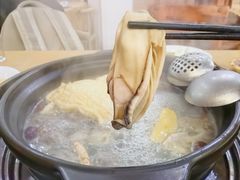 -濠轩阁特色生蚝火锅(水湾路店)