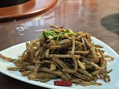 -王府酒店(兴华南街铁西百货店)