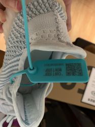 -adidas(德基广场店)