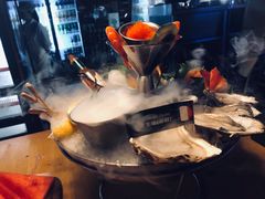 土蚝海鲜塔拼盘-囧吉香生蚝牛排馆(湖北路店)