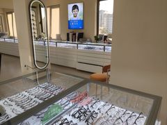 -潘多拉眼镜·蔡司依视路明月(潘家园店)