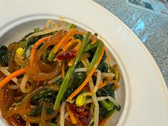 -汗腾格里·风味餐厅(新疆驻京办店)
