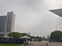 -上海第二工业大学(金海路校区)