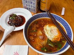 辣肉汤面-沪西老弄堂面馆(定西路店)