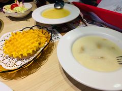 奶油蘑菇汤-豪客来牛排(绿宝广场店)