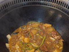 -哈尔滨烧烤·山河村铁锅炖(交大店)