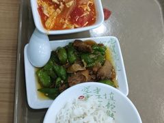-老乡鸡(西岸凤巢店)