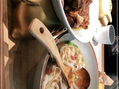 -百春原湖南牛肉粉(百联世纪店)