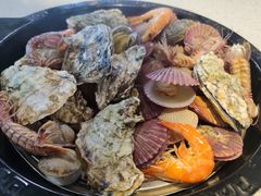 -巧克力渔家.小船海鲜胶东菜(万平口店)