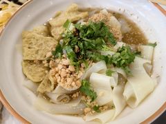 石河子风味凉皮-董小西的凉皮和椒麻鸡(三元桥店)