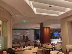 -怡咖啡海鲜自助餐厅(浦东香格里拉店)