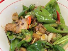 -丁里羊肉小镇(天鹅湖总店)