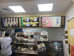 -华莱士·全鸡汉堡(五爱道店)