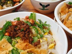 -罗家杏传统特色海南粉(人民西路总店)