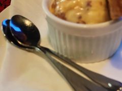 -羽深肉铺 Steak & Wine