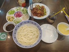 -老北京炸酱面大王.铜锅涮肉(朝阳门店)