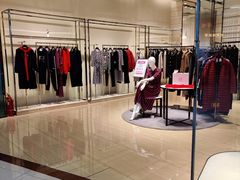 -永旺黄岛购物中心