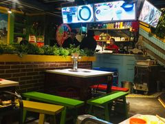 -钢管厂五区小郡肝串串香(奥克斯广场锦城万达店)