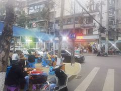 -雲记卢妈冷锅串串(中道街总店)