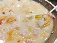 -老来福·非遗酸汤兔(凯旋路店)