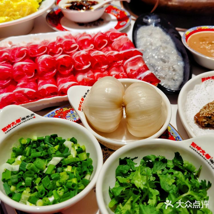 涮羊肉～还得咱老北京铜锅涮肉地道‼️