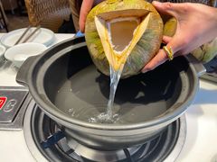 -东椰·海南椰子鸡火锅(朝阳门店)